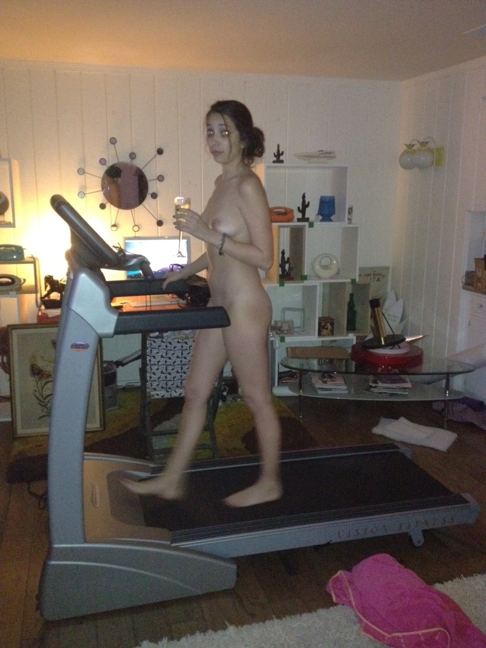 Jennifer Lawrence nude fappening pics (77)