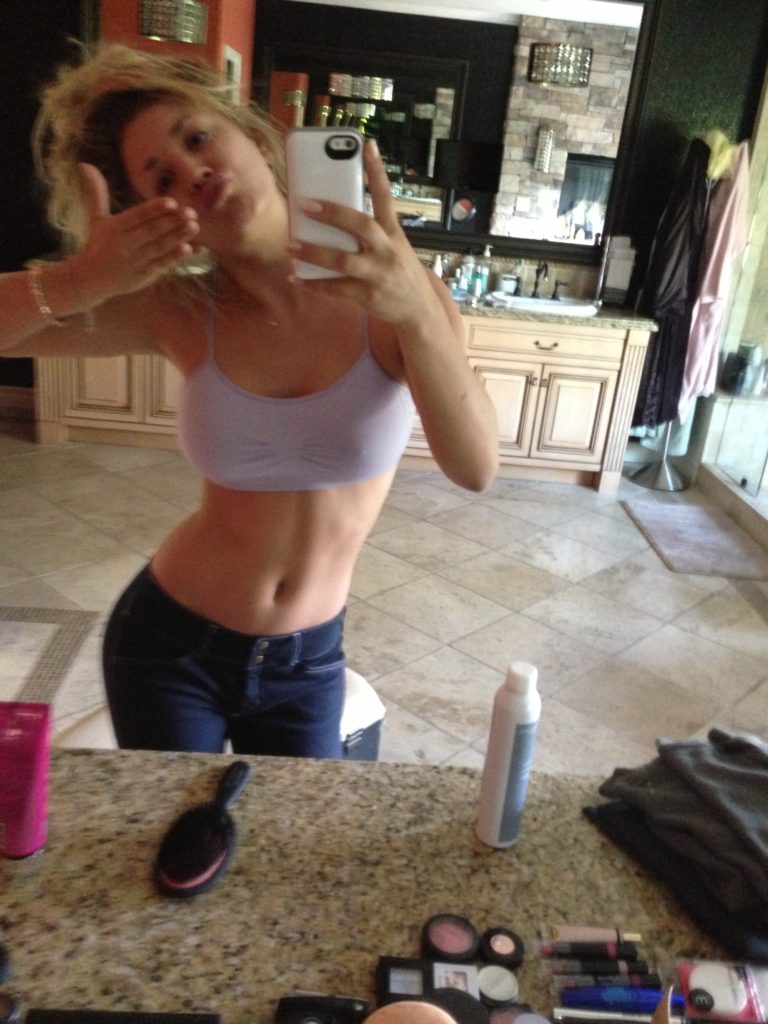 The Fappening Kaley Cuoco Nude Leaks (13)