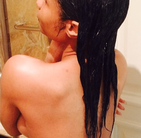 rapper nicki minaj with wet hair and nude