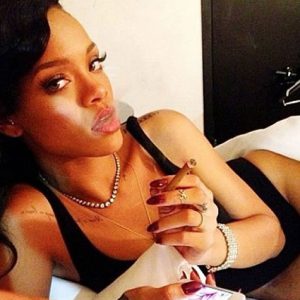 Rihanna Leaked Pics Exposed!
