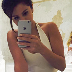 Selena Gomez Nude Collection EXPOSED!