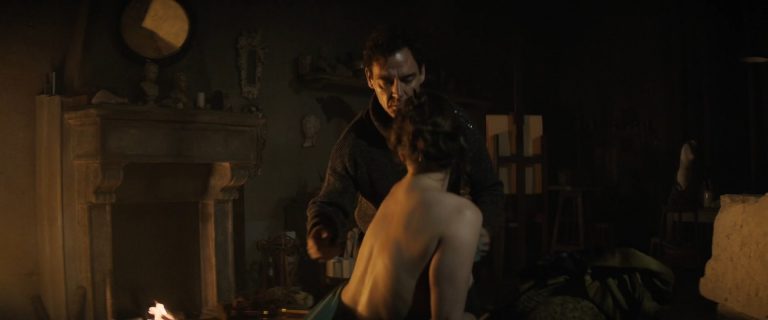 Emilia Clarke Naked - Voice From The Stone (12)