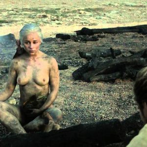 sexy emilia clarke naked in the mud