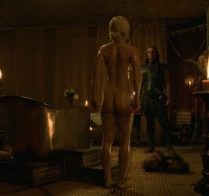 fully naked body of emilia clarke