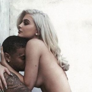Kylie Jenner Naked Snapchat Video with Tyga