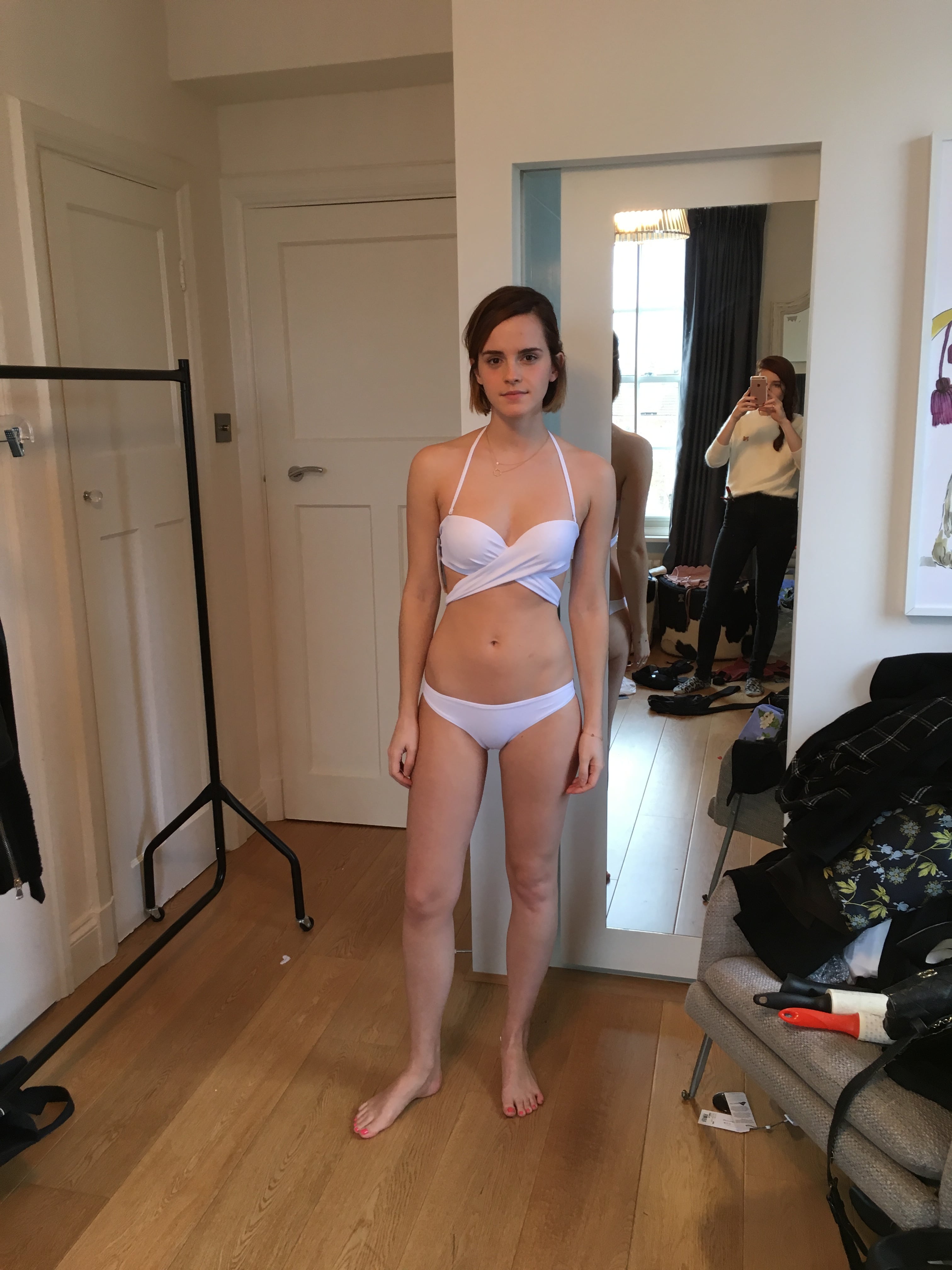 Emma Watson small boobs