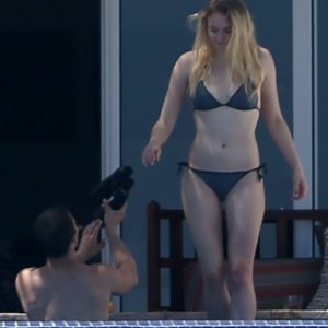 Sophie Turner pussy pic